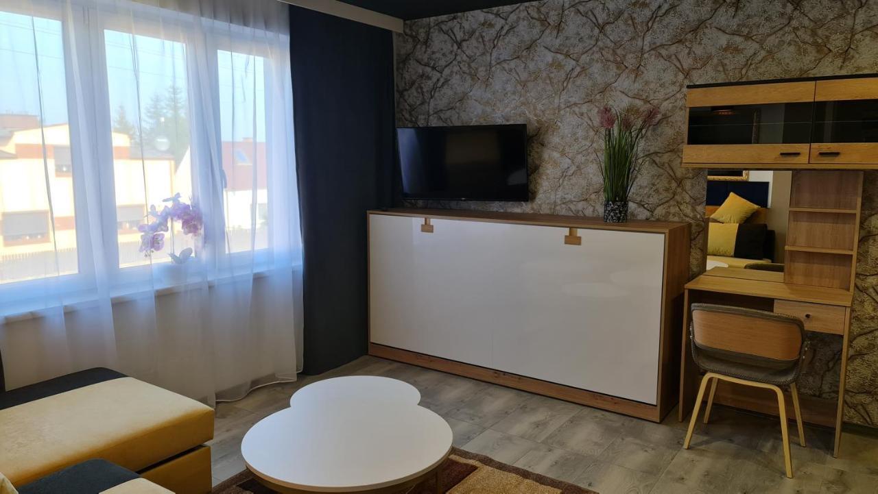 Eldom-Noclegi Rogozinska 29E Wągrowiec Exteriör bild