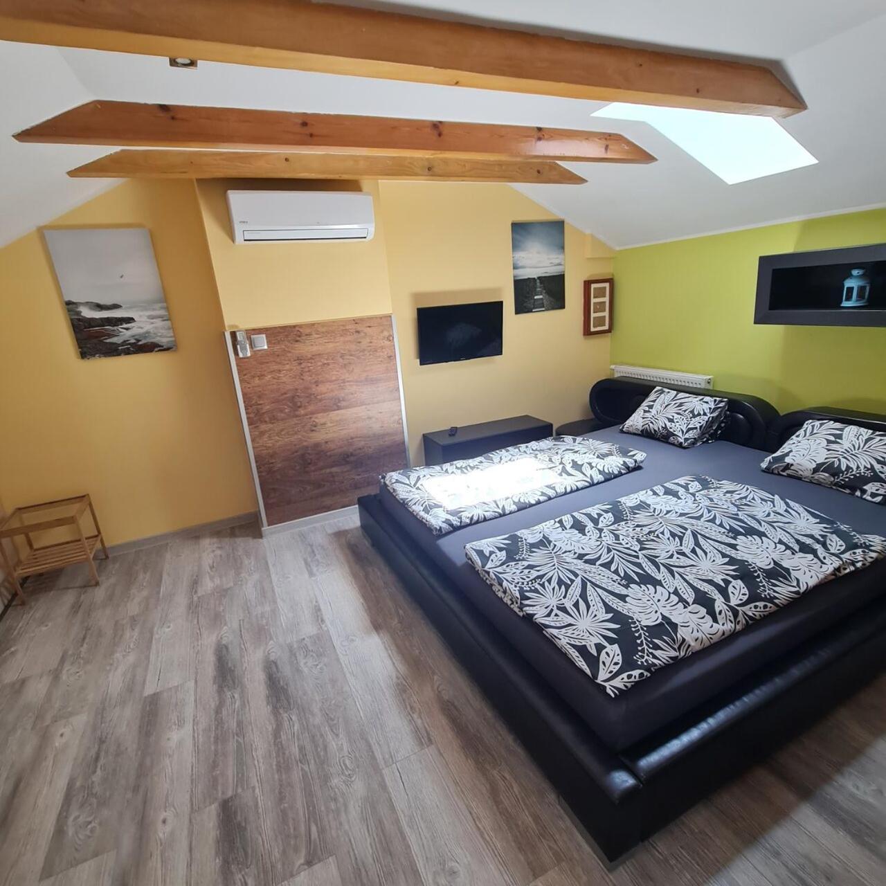 Eldom-Noclegi Rogozinska 29E Wągrowiec Exteriör bild